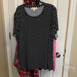 Michael Kors Black and White Polka Dot Women's Top - Classic Scoop Neck